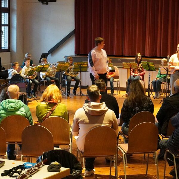 Einblick in die Welt der Blasmusik – Schnuppernachmittag des Musikvereins Oberndorf ein voller Erfolg